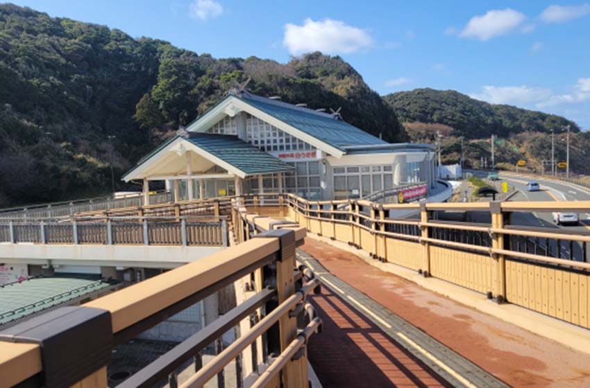 沖縄の道の駅で地元の味と文化を満喫しよう