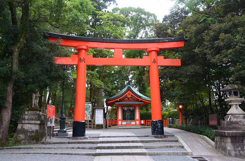 沖縄の重要な神社とその信仰