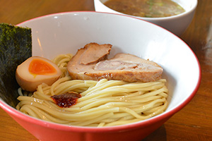 沖縄のつけ麺とは